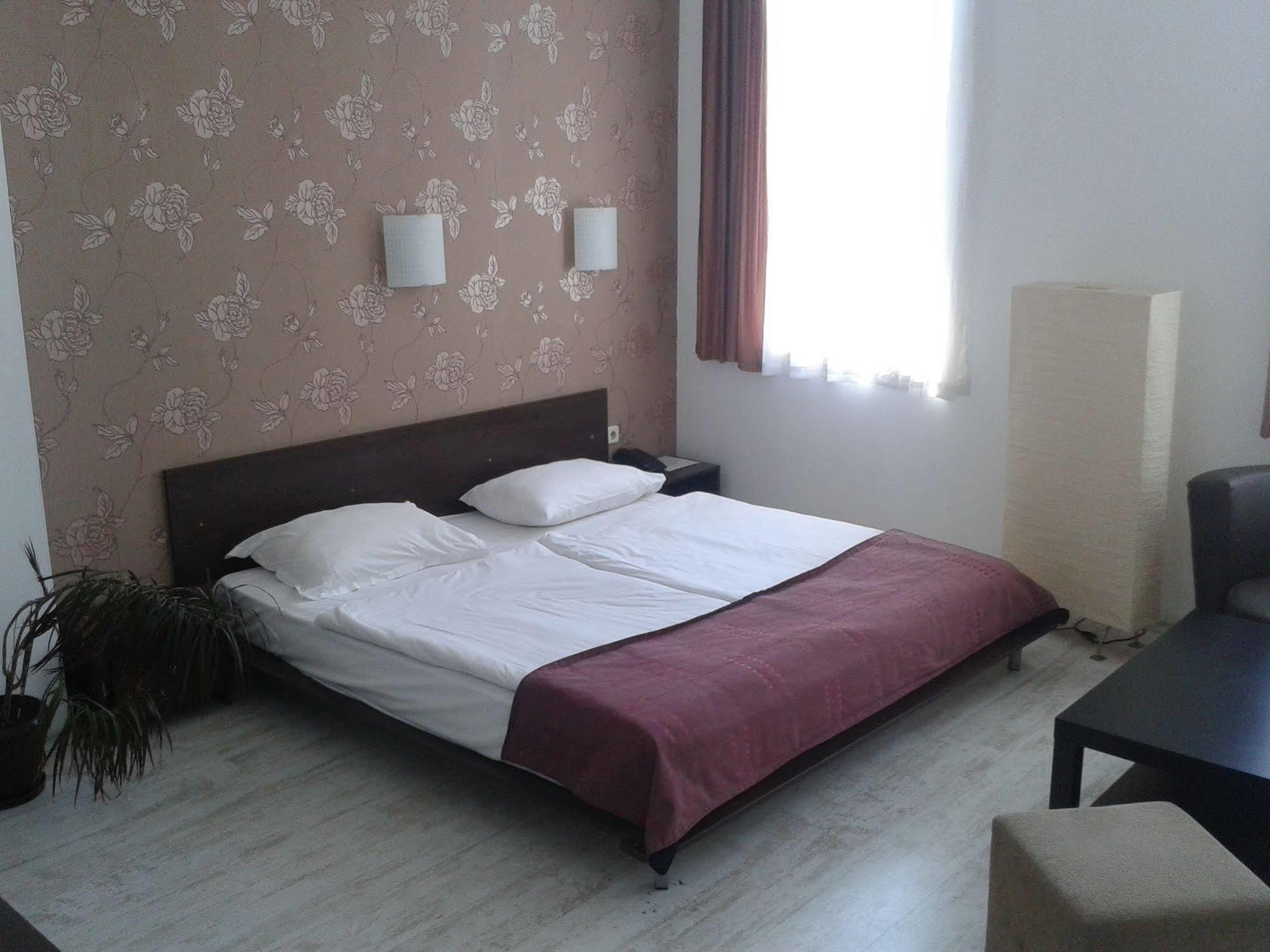 Scotty'S Boutique Hotel Sofia Exteriör bild